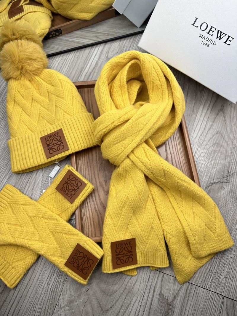 Loewe Caps Scarfs